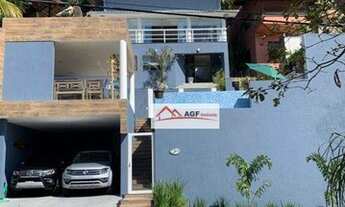 Imagem 3: Casa em alto padrão no Condominio Uba Floresta 4 Suites e lazer Completo