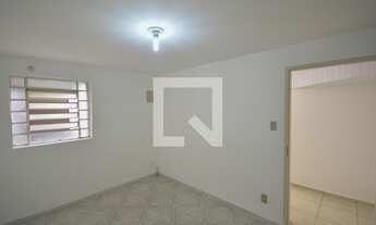 Imagem 7: Casa para Aluguel - Bosque da Saúde, 2 Quartos, 40 m2