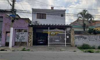 Imagem 2: EXCELENTE SOBRADO DE 4 DORMITÓRIOS, MAIS 3 CASAS NOS FUNDOS, À VENDA EM ÓTIMA RUA NA PENHA