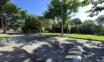 Imagem 5: Casa para venda com 390 metros quadrados com 5 quartos