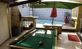 Imagem 2: Casa em Abrantes 4/4,2 suítes,Hidro,piscina, área gourmet, Condominio Fechado