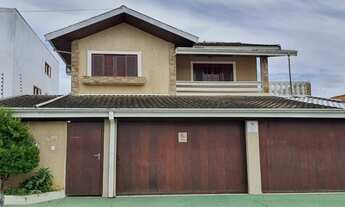 Imagem: Sobrado para aluguel possui 180 metros quadrados