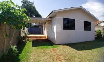 Imagem: Casa de 03 quartos no bairro Esmeralda