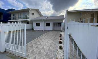Imagem 1: Casa para Venda em Palhoça, BELA VISTA, 3 dormitórios, 1 banheiro, 3 vagas