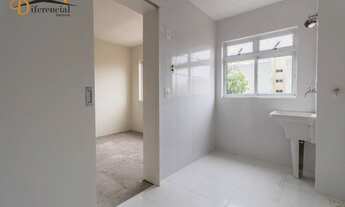 Imagem 4: Apartamento com 2 dormitórios à venda, 54 m² por R$ 279.000,00 - Novo Mundo - Curitiba/PR