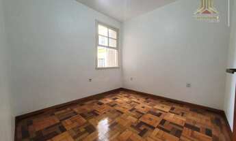 Imagem 6: Vendo apartamento de três dormitórios, em frente ao Quartel da Brigada Militar, no Centro