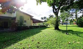 Imagem 2: Casa de condomínio térrea para venda tem 500 metros quadrados com 4 quartos