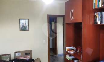 Imagem 7: Belíssimo apartamento em condomínio, composto de salão dois ambientes, três dormitórios u