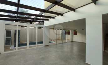 Imagem 5: JUQUEHY CONDOMÍNIO PÉ NA AREIA - 5 suítes e piscina