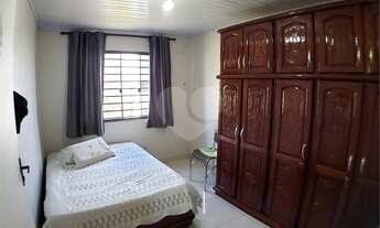 Imagem 7: Casa de 03 quartos no bairro Esmeralda