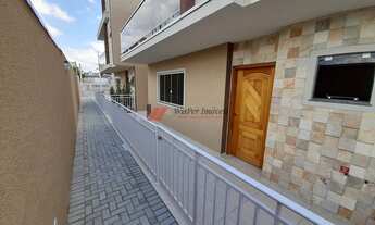 Imagem: Sobrado à Venda em Condomínio de 3 Quartos