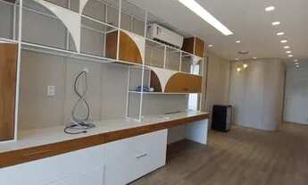 Imagem 2: Alugo Apartamento Reformado, 2 SUÍTES , 2 vagas , vista mar