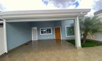 Imagem: Casa para venda possui 180 metros quadrados