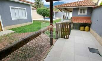 Imagem 3: Ótima casa com amplo quintal, piscina e churrasqueira no centro de Vargem Grande/RJ