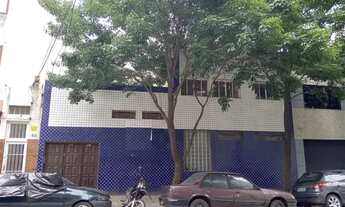 Imagem: Salão com 350 m², 2 pavimentos