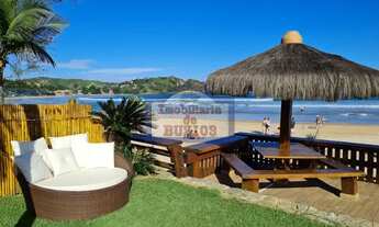 Imagem 4: Casa pé na areia da Praia de Geriba com 5 suítes