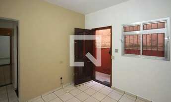 Imagem 3: Casa para Aluguel - Jardim Santa Adelia, 2 Quartos, 50 m2