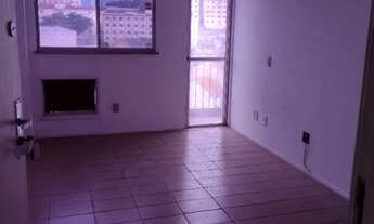 Imagem 2: Méier Apartamento sala e quarto com garagem R$ 700,00