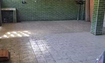 Imagem 2: Casa isolada com edícula