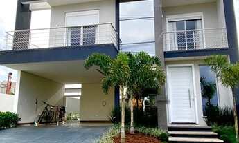 Imagem: Sobrado mobiliado em condomínio fechado