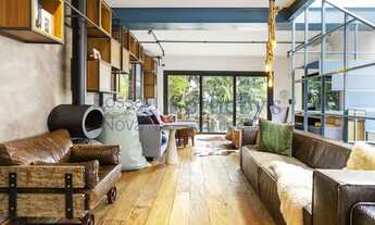 Imagem: Casa exclusiva em rua arborizada e tranquila