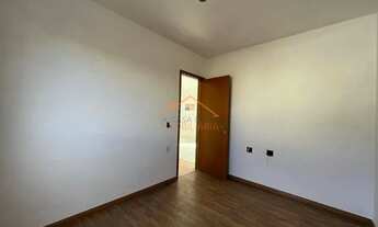 Imagem 7: Apartamento 02 quartos,01 com suíte, vaga de Garagem, acabamento todo em porcelanato e gra