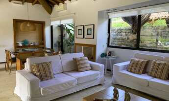 Imagem 4: Casa com 4 suítes e piscina privativa, na praia de Maresias, à Venda e Reveillon