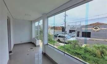 Imagem 5: Casa comercial para aluguel possui 150 metros quadrados com 3 quartos