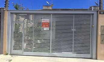 Imagem 2: Casa com 3 dormitórios para alugar, por R$ 1.600/mês - Jardim Sabará - Londrina/PR