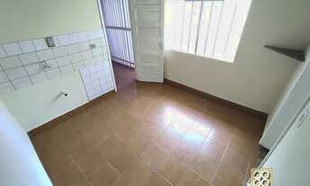 Imagem 5: Casa de Alvenaria - R Doutor Carlos de Paula Soares, 485 - Merces - Curitiba - PR