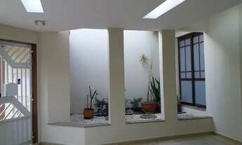 Imagem 7: Sobrado alto padrão , com piscina, churrasqueira, lareira e muito conforto na melhor local