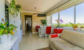 Imagem 3: Apartamento para venda com 66 metros quadrados com 2 quartos em Jardim Itu - Porto Alegre