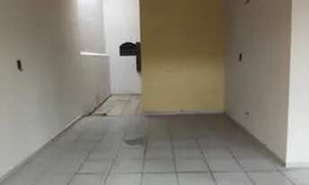 Imagem 2: Casa nos Cavaleiros c/ 4qts, send 1suíte, 2brs, 2vgs, quintal, amrs pnjds