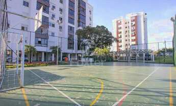 Imagem 7: VENDO charmoso apartamento mobiliado com três dormitórios no Bairro Jardim Botânico- Porto