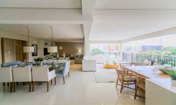 Imagem 5: Apartamento para venda tem 244 metros quadrados com 3 quartos em Água Branca - São Paulo