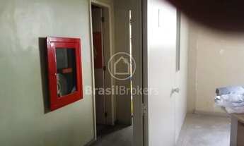 Imagem 2: Rio de Janeiro - Prédio Inteiro - Praça da Bandeira