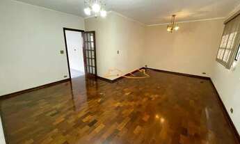 Imagem: Casa com 3 dormitórios para alugar, 191