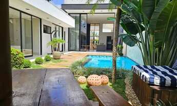 Imagem 5: ARNIQUEIRA CONJ 5, MANSÃO CHARMOSA 3 SUÍTES, ARM/PLAN, PISC/CHURR, COND, LT 400M2, AC IMÓV