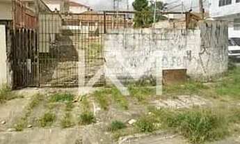 Imagem 2: Terreno Oportunidade Única no Bom Clima: Seu Próprio Negócio Começa Aqui! Jardim Bom C