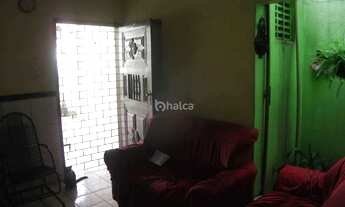 Imagem 5: Casa residencial 3 quartos, sendo 1 suíte, com ponto comercial à venda no Bairro Vermelha