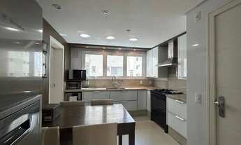 Imagem 7: Beira-mar Norte - 222m2, 3 suítes, 3 vagas, vista livre e mar consolidada