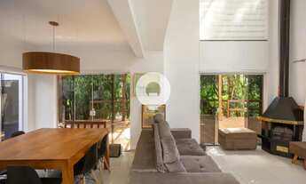 Imagem 6: CASA ENSOLARADA À VENDA - 3 SUÍTES E TERRENO PRIVATIVO GRANDE EM CONDOMÍNIO NO BACACHERI