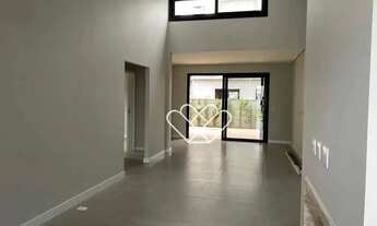 Imagem 4: Casa Moderna e Confortável no Condomínio Terras Alpha, em Gravataí - Ideal para Sua Famíli