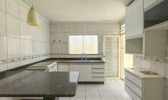 Imagem 5: Casa à venda em Piracicaba, Jardim Brasília, com 4 quartos, com 136.53 m²