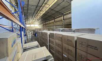 Imagem 2: Galpão/Depósito/Armazém em BAIRRO FERRÃO