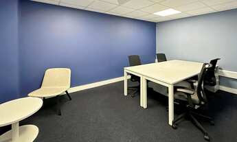 Imagem: Escritório para alugar para 3 pessoas em