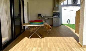 Imagem 6: Sobrado Moderno Mobiliado em Condomínio Fechado