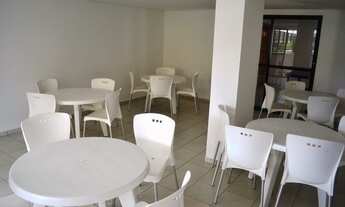 Imagem 4: Ótimo Apartamento para venda possui 65 metros quadrados com 2 quartos em Jatiúca - Maceió