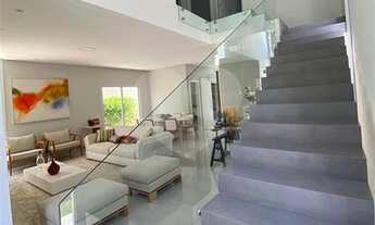 Imagem 2: Casa em Condomínio de Alto Padrão no Coração do Gramado em Campinas