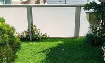 Imagem 2: Casa semi mobiliada 3 quartos em Cond fechado de frente para o mar